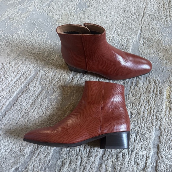 Aquatalia Brown Ankle Boots - Picture 1 of 10